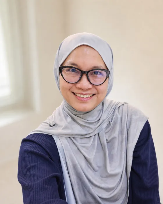 Potret Dr Fatin Adila Zubit.