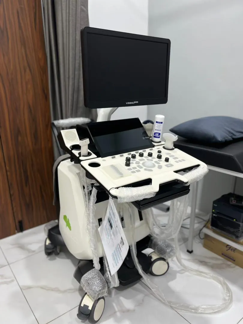 Unit ultrasound klinik untuk imbasan di tempat